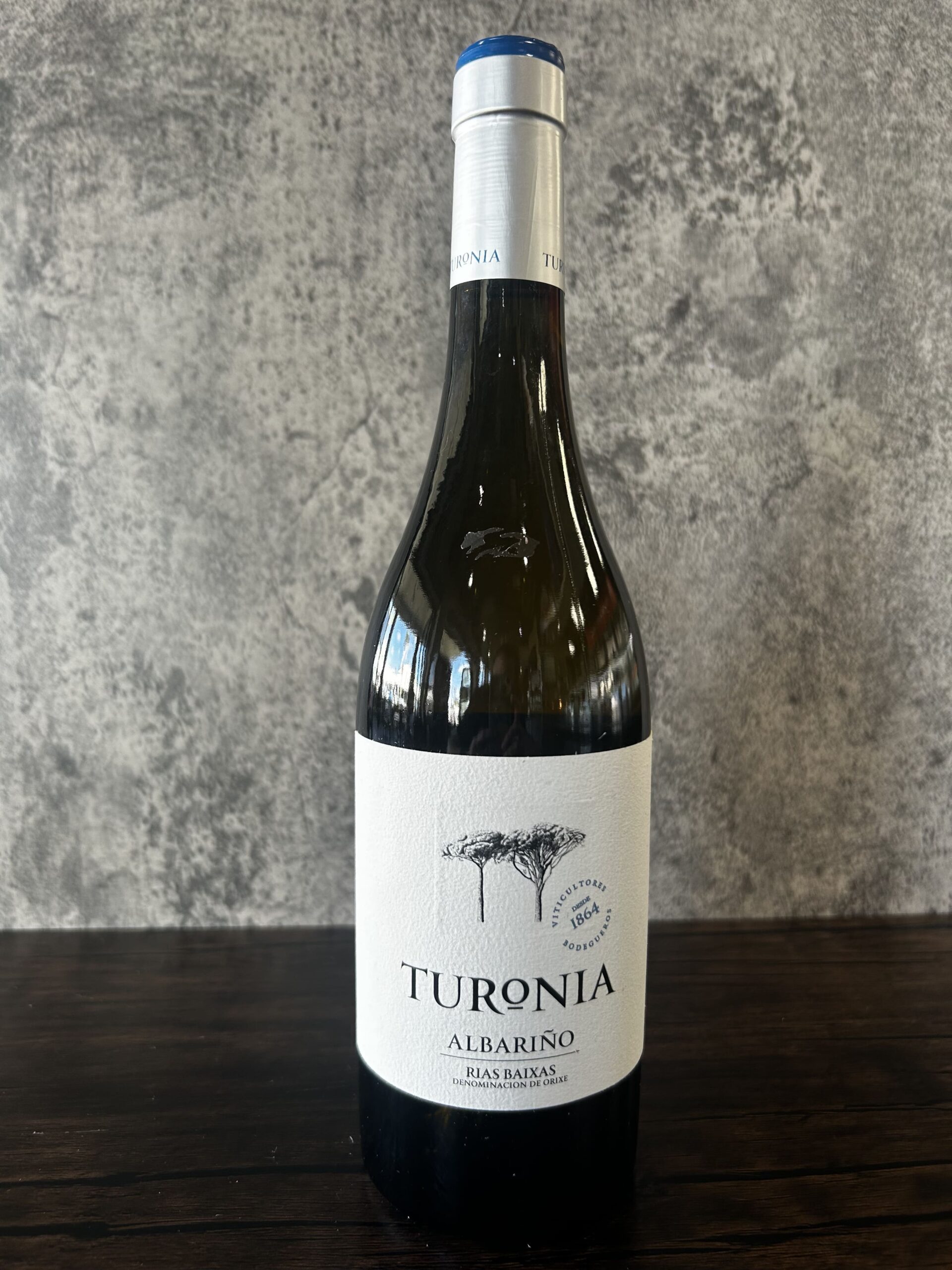 Turonia Albariño white wine from Rias Baixas Spain